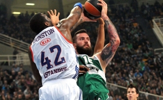 "Anadolu Efes" ir "Panathinaikos" atsisveikino su savo "centrais"